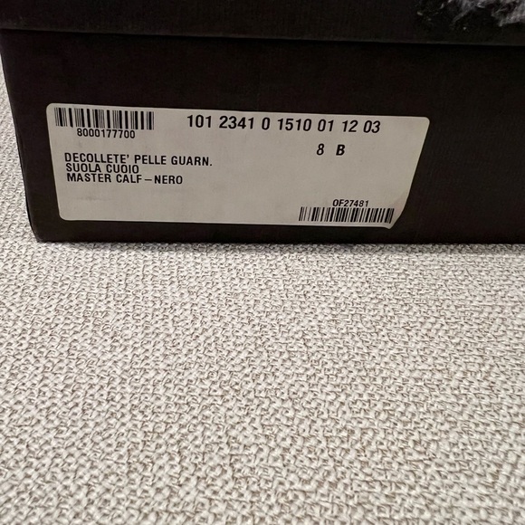 GUCCI Vintage G Square toe pump. 
Worn for 1/2 hour only! - Picture 6 of 8